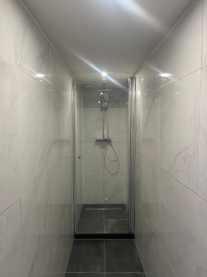 Artistic Independent Apartment, City Centre ดอร์เดรคท์ ภายนอก รูปภาพ